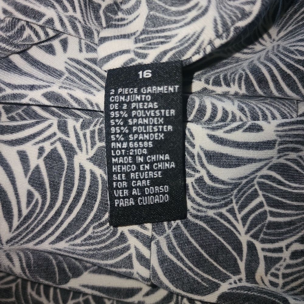 Perceptions Black And White Leaf Print Dress With… - image 7